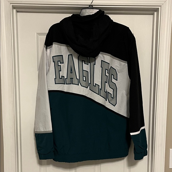 NFL Philadelphia Eagles Windbreaker Jacket🦅 - Picture 3 of 8